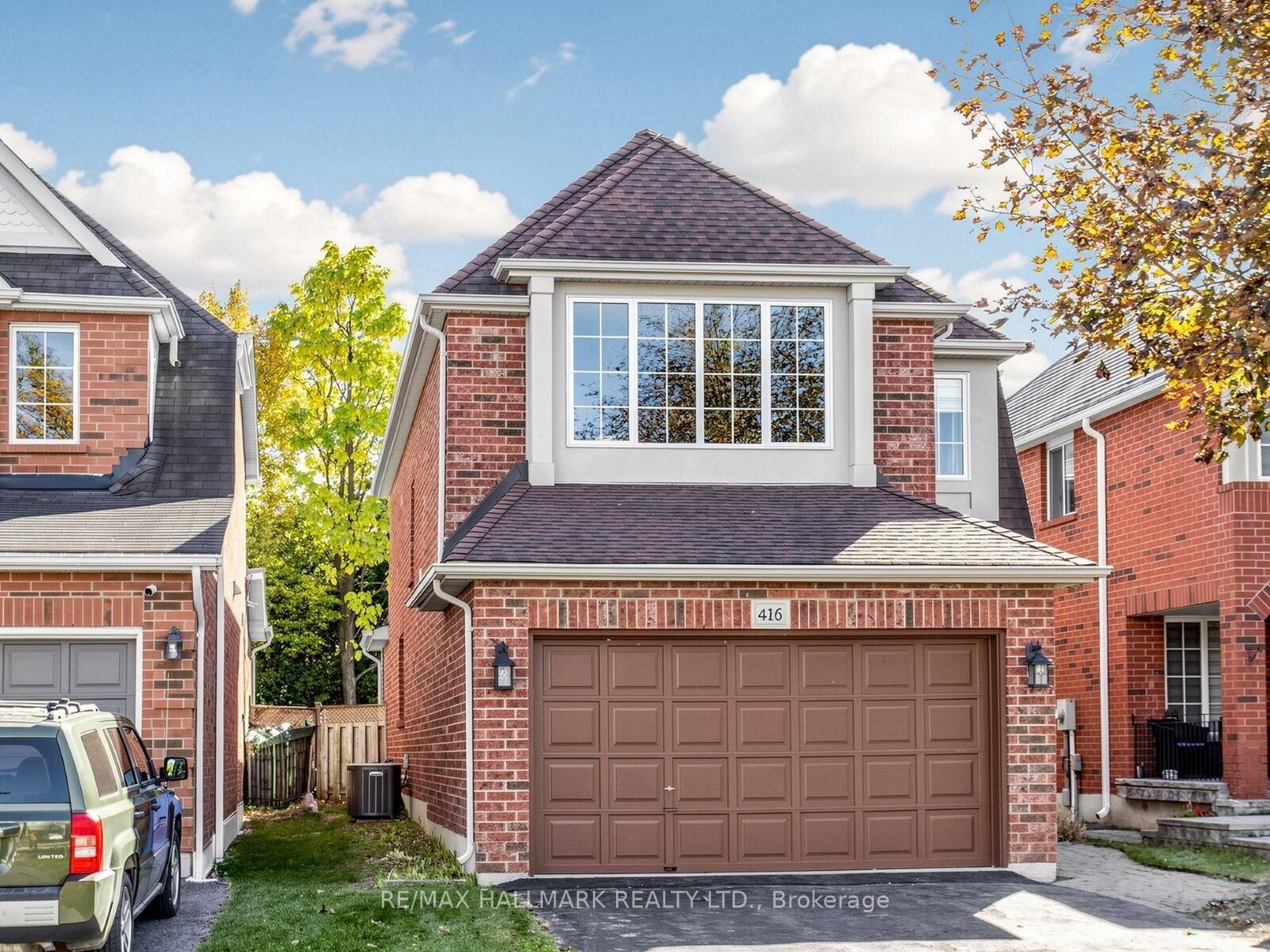 Property Photo:  416 Heddle Crescent  ON L3X 2J2 