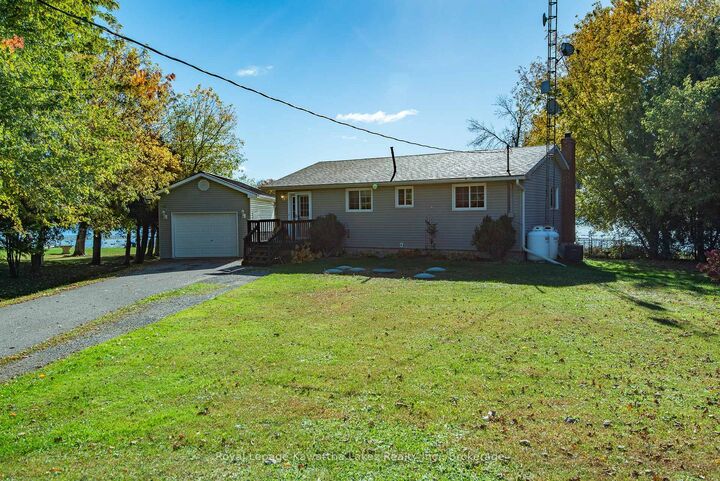 Property Photo:  222 O'Reilly Lane  ON K0M 2C0 