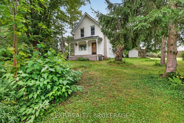 Property Photo:  41 Cross Street  ON K0H 2Y0 