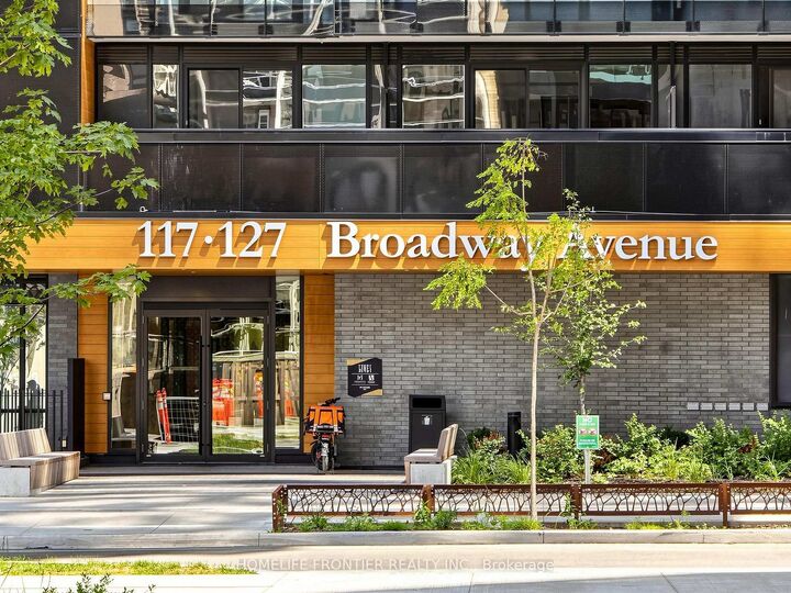 Property Photo:  117 Broadway Avenue W 624N  ON M4P 1V3 