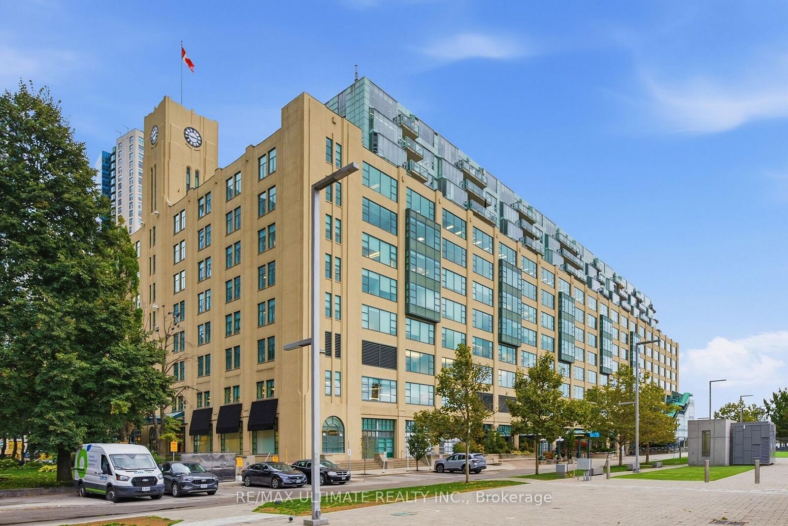 Property Photo:  211 Queens Quay W 1105  ON M5J 2M6 