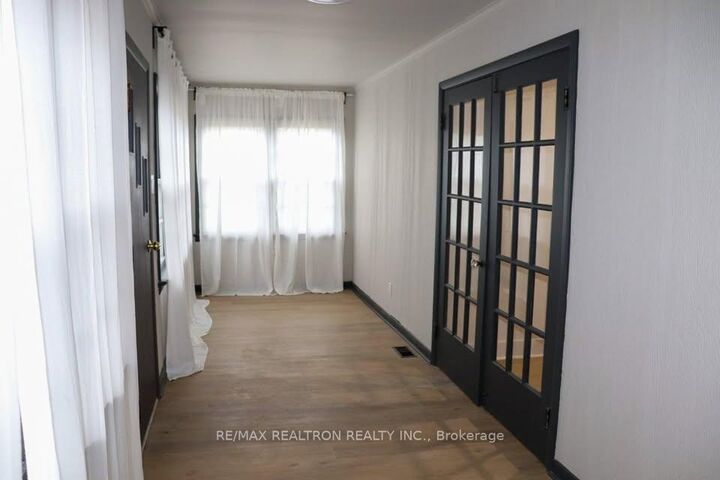 Property Photo:  192 Lincoln Road W Front  ON L0S 1B0 