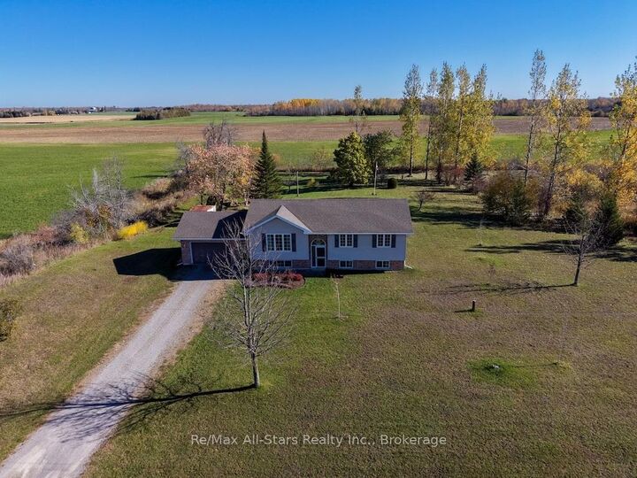 Photo de la propriété:  580 Fieldside Road  ON K9V 4R4 