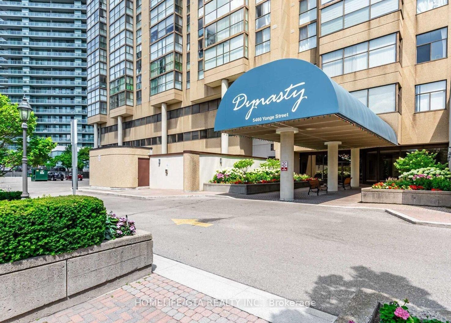 Property Photo: 5460 Yonge Street 1104 ON M2N 6K7