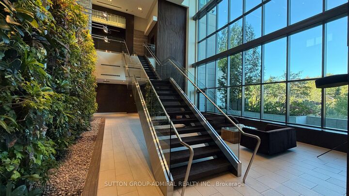 Property Photo:  35 Brian Peck Crescent 726  ON M4G 0A5 