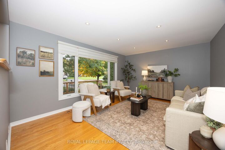 Property Photo:  66 Still Water Drive  ON K2H 5K2 