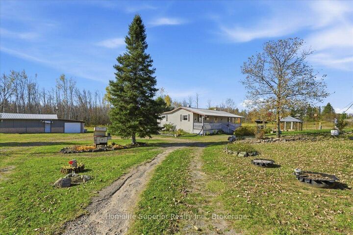 Property Photo:  765 Cordova Road N  ON K0K 2M0 