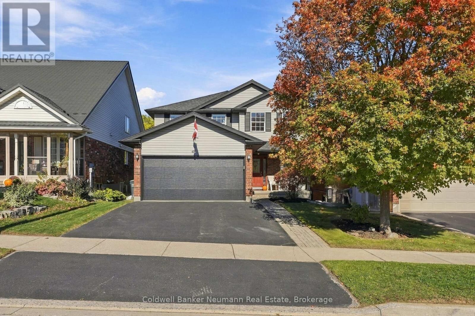 Property Photo:  41 Creekside Drive  ON N1E 0C2 