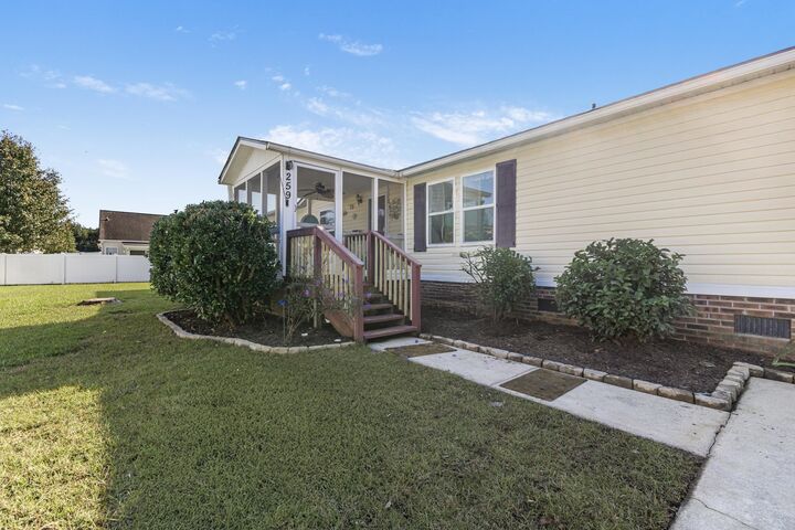 Property Photo: 259 Iroquis Trail SC 29568