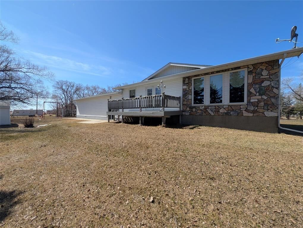Property Photo:  129152 Road 53N Road  MB R0M 0S0 