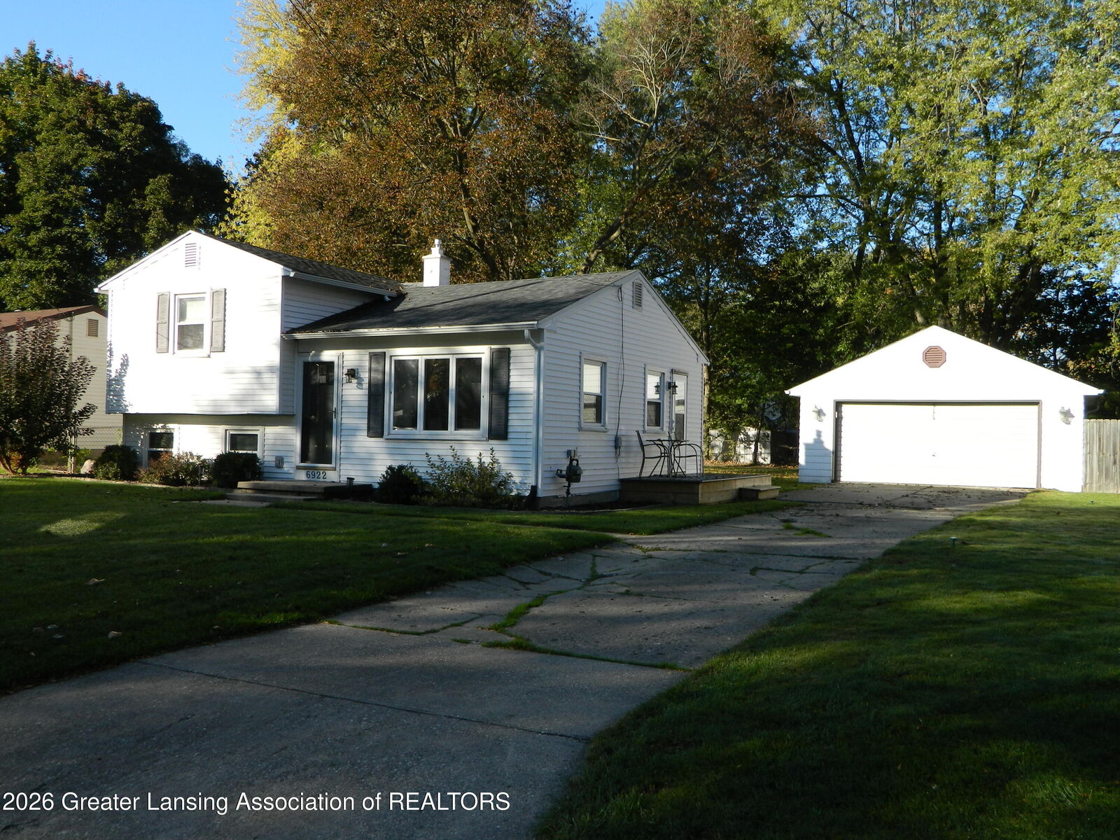 Property Photo: 6922 Calson Drive MI 48911