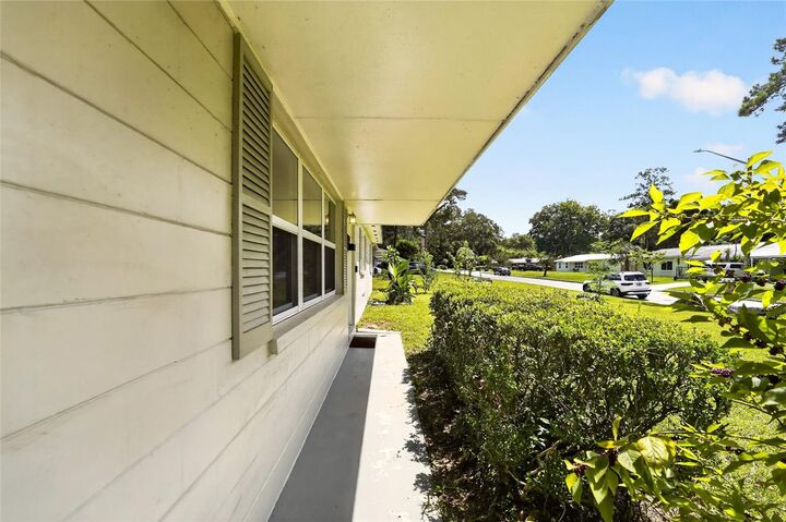 Property Photo:  3310 NW 30th Avenue  FL 32605 