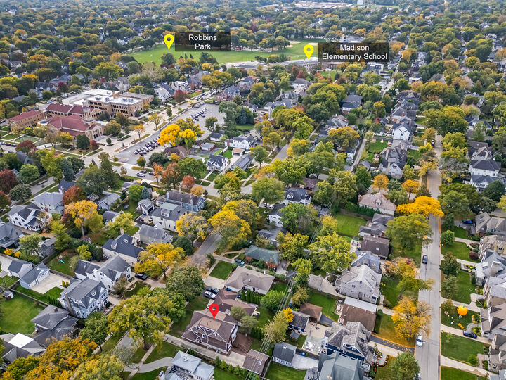 Property Photo:  210 S Madison Street  IL 60521 