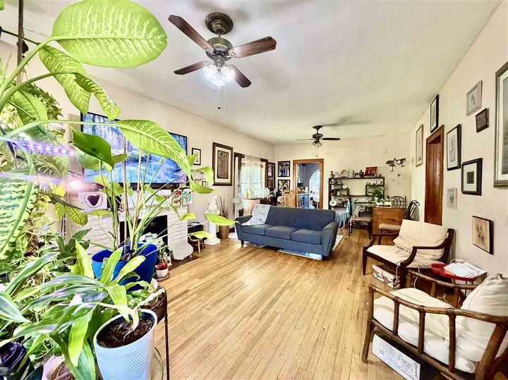 Property Photo: 1044 W Blackwell Avenue OK 74631
