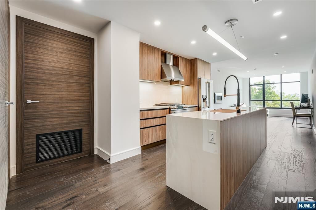 Property Photo:  8701 Churchill Road 506  NJ 07047 