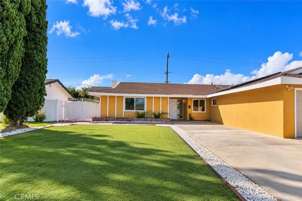 Property Photo:  13291 Siskiyou  CA 92683 
