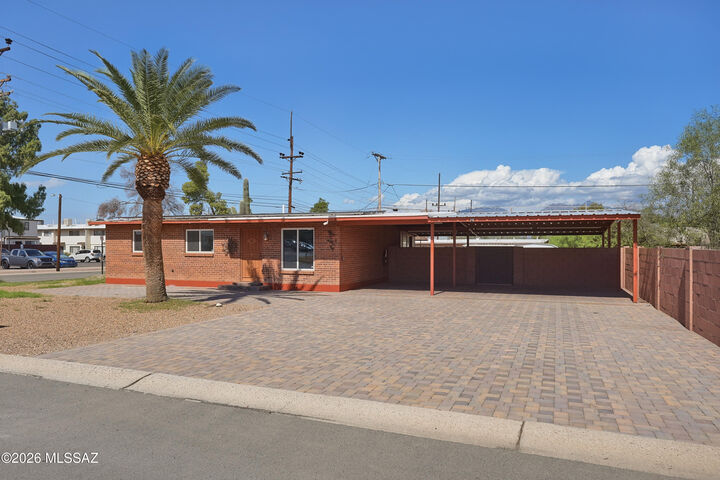Property Photo:  6401 E Calle Alkaid  AZ 85710 