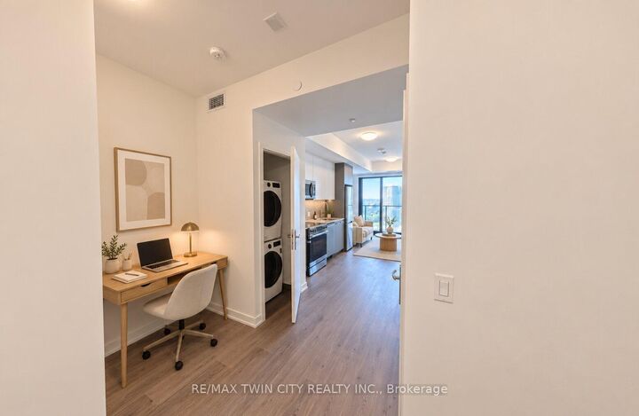 Property Photo:  30 Francis Street 3011  ON N2G 1H7 