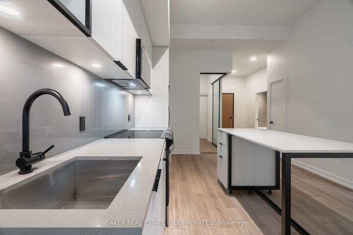 Property Photo:  740 Dupont Street 208  ON M6G 0A9 