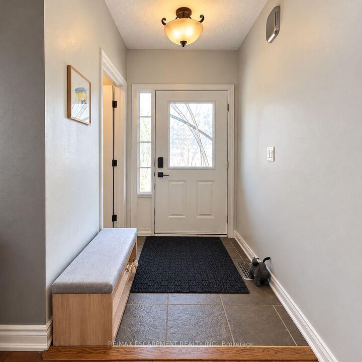 Property Photo:  5321 Applegarth Drive  ON L7L 7E4 
