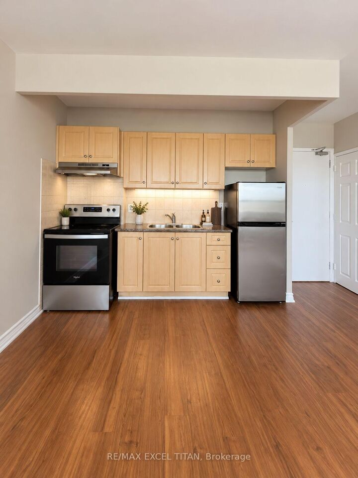 Property Photo:  468 Ottawa Street 330D  ON L8H 4A6 