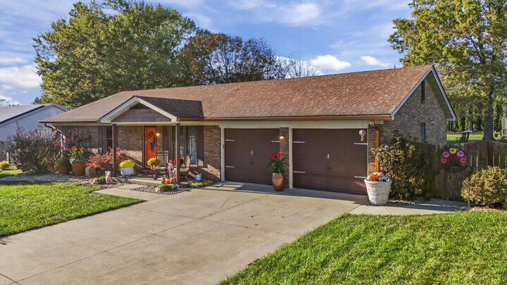 Property Photo: 120 Bowen Drive KY 40342