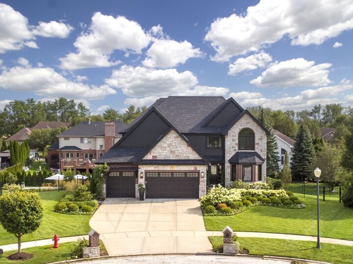 Property Photo:  20642 Orchard Court  IL 60423 