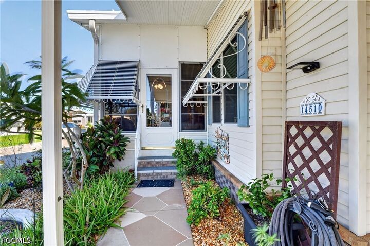 Property Photo: 14510 Paul Revere Loop FL 33917