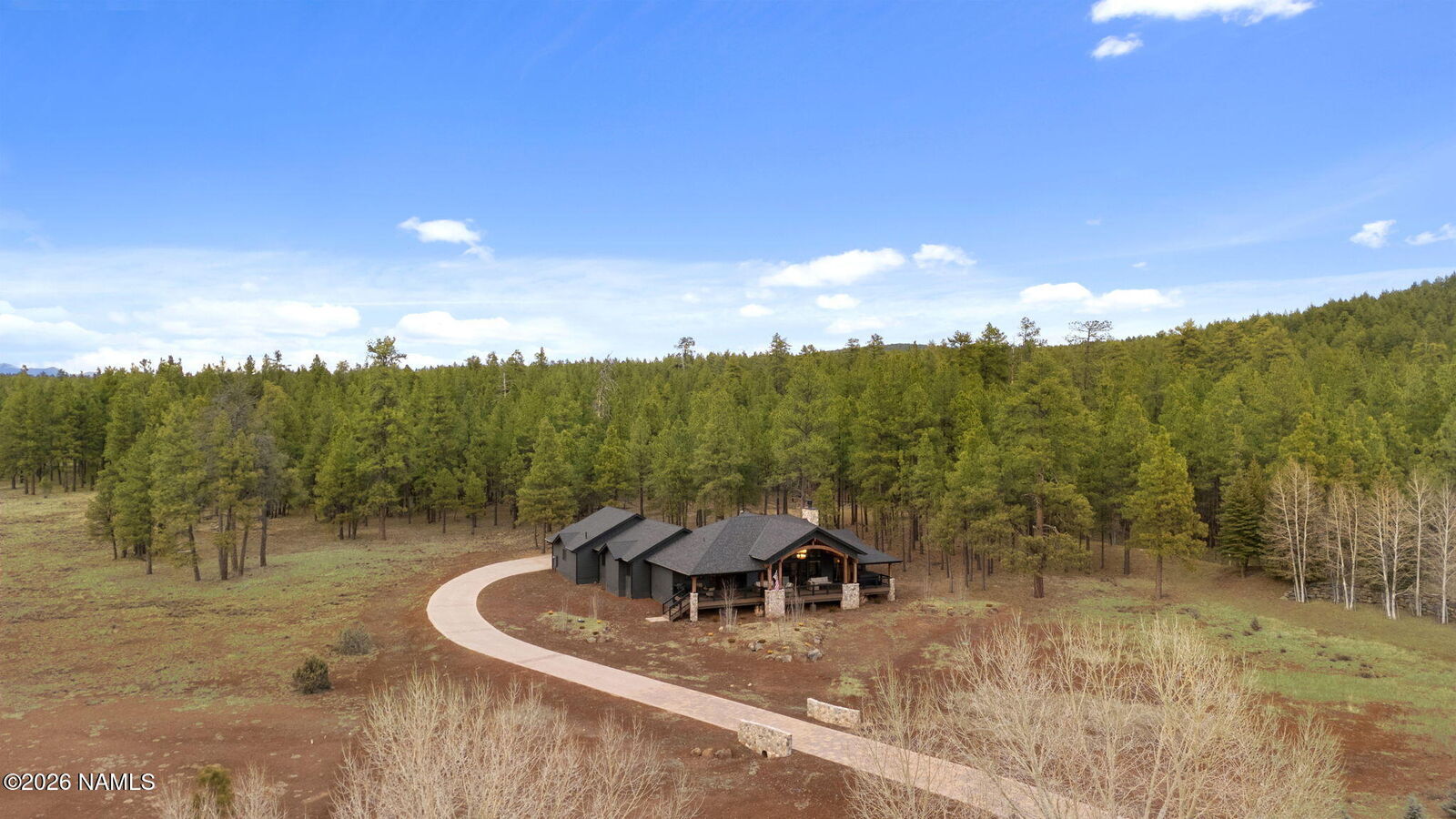 Property Photo:  405 E Foxboro Road  AZ 86017 