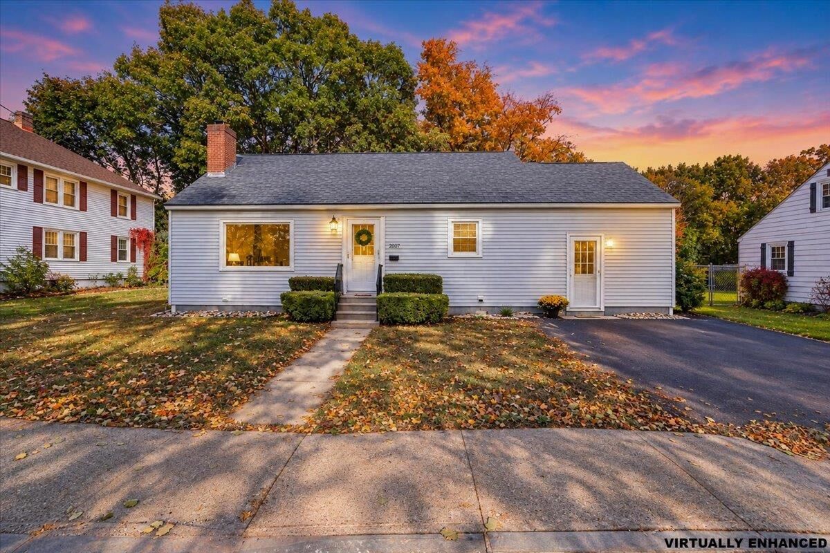 Property Photo:  209 West Hollis Street  NH 03060 