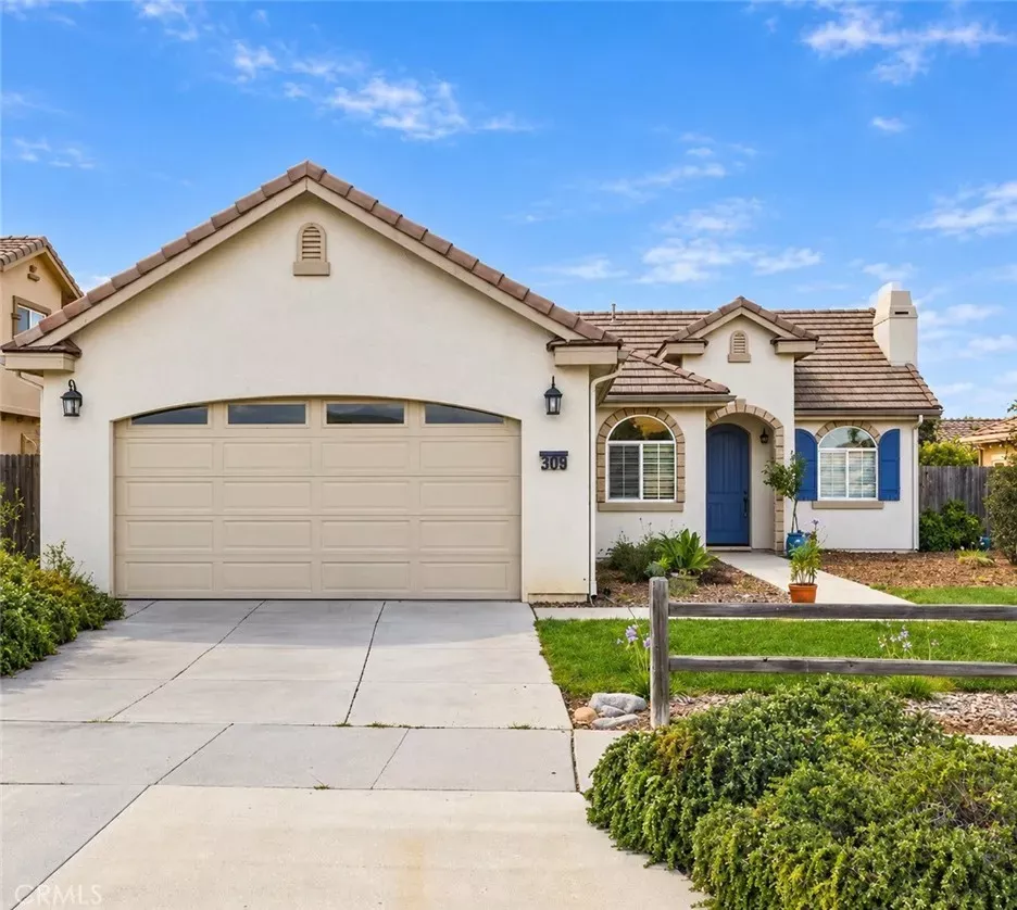 Property Photo:  309 Dressler  CA 93454 