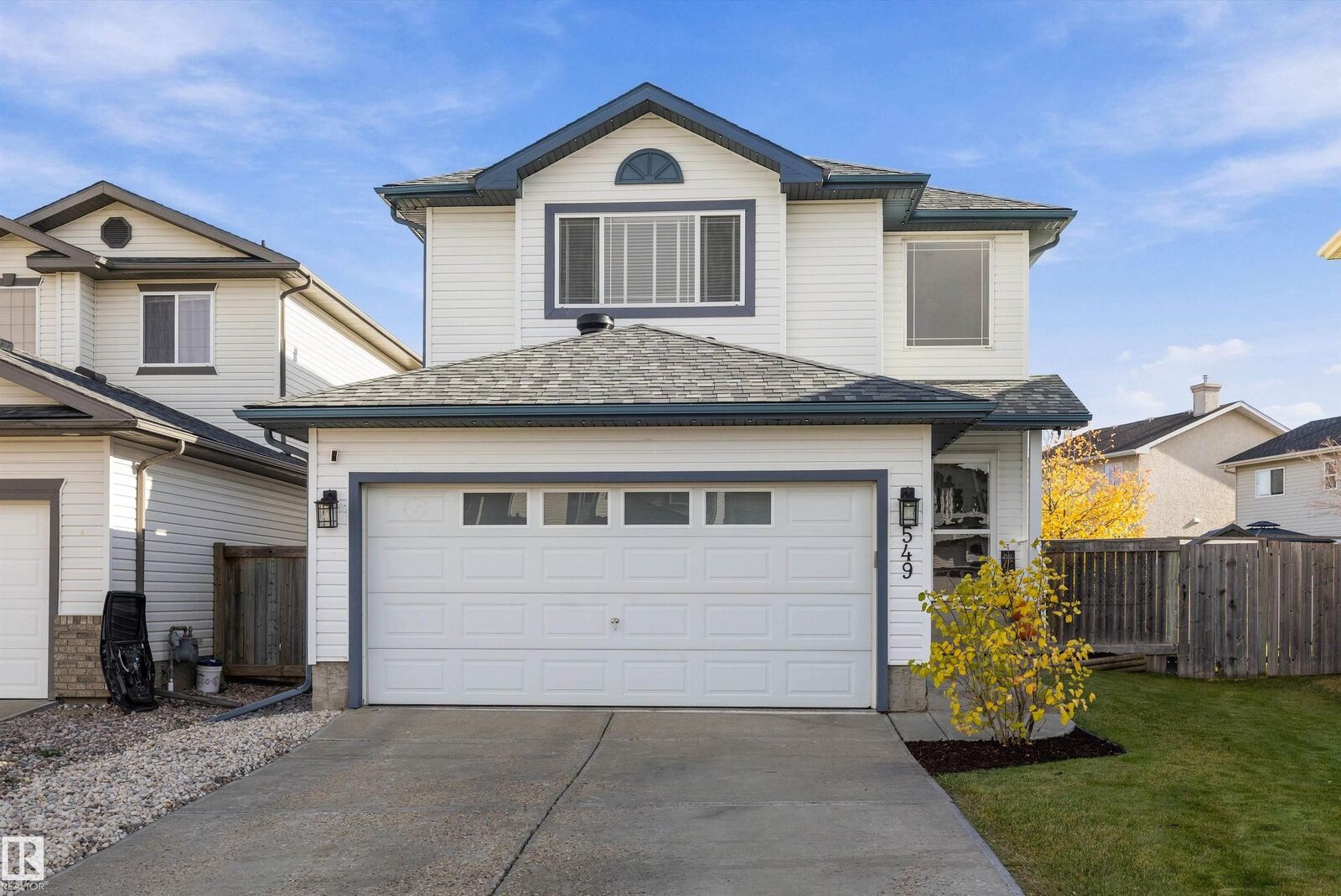 Property Photo:  549 Klarvatten Lake Wynd NW  AB T5Z 3M1 