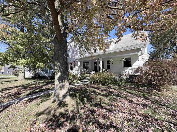 Property Photo: 69618 N Main St Street MI 48062