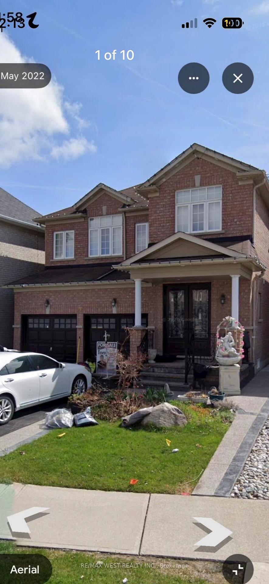 Property Photo:  98 Yellow Avens Boulevard  ON L6R 0T1 