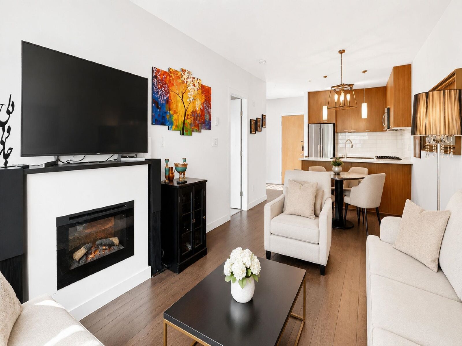 Property Photo: 1330 Marine Drive 201 BC V7P 1T4
