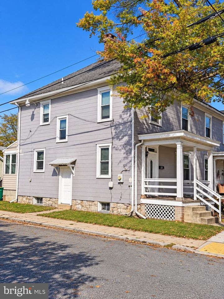 Property Photo: 235 S Sixth Street PA 17201