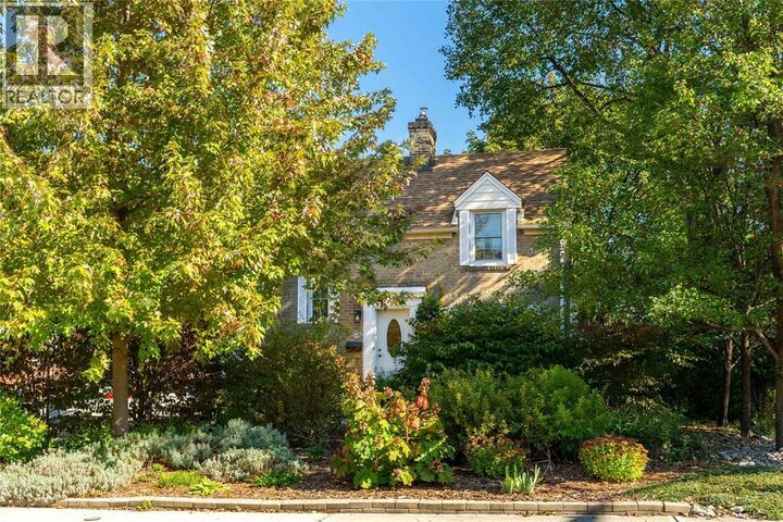 Property Photo: 108 Cecil Street ON N7T 6W2