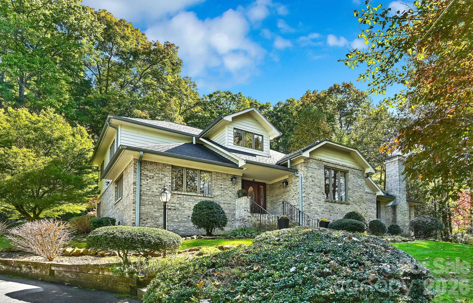 Property Photo:  52 Oak Gate Drive Lo48  NC 28739 
