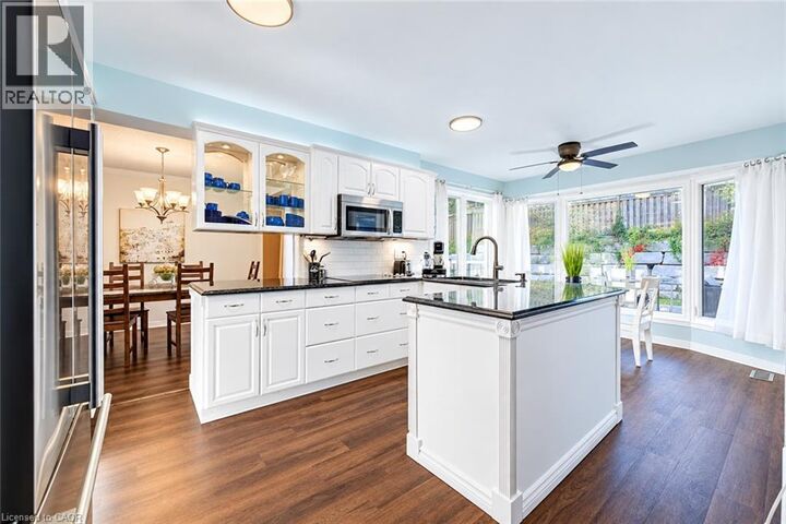 Property Photo:  13 Gateview Drive  ON N2T 1A3 