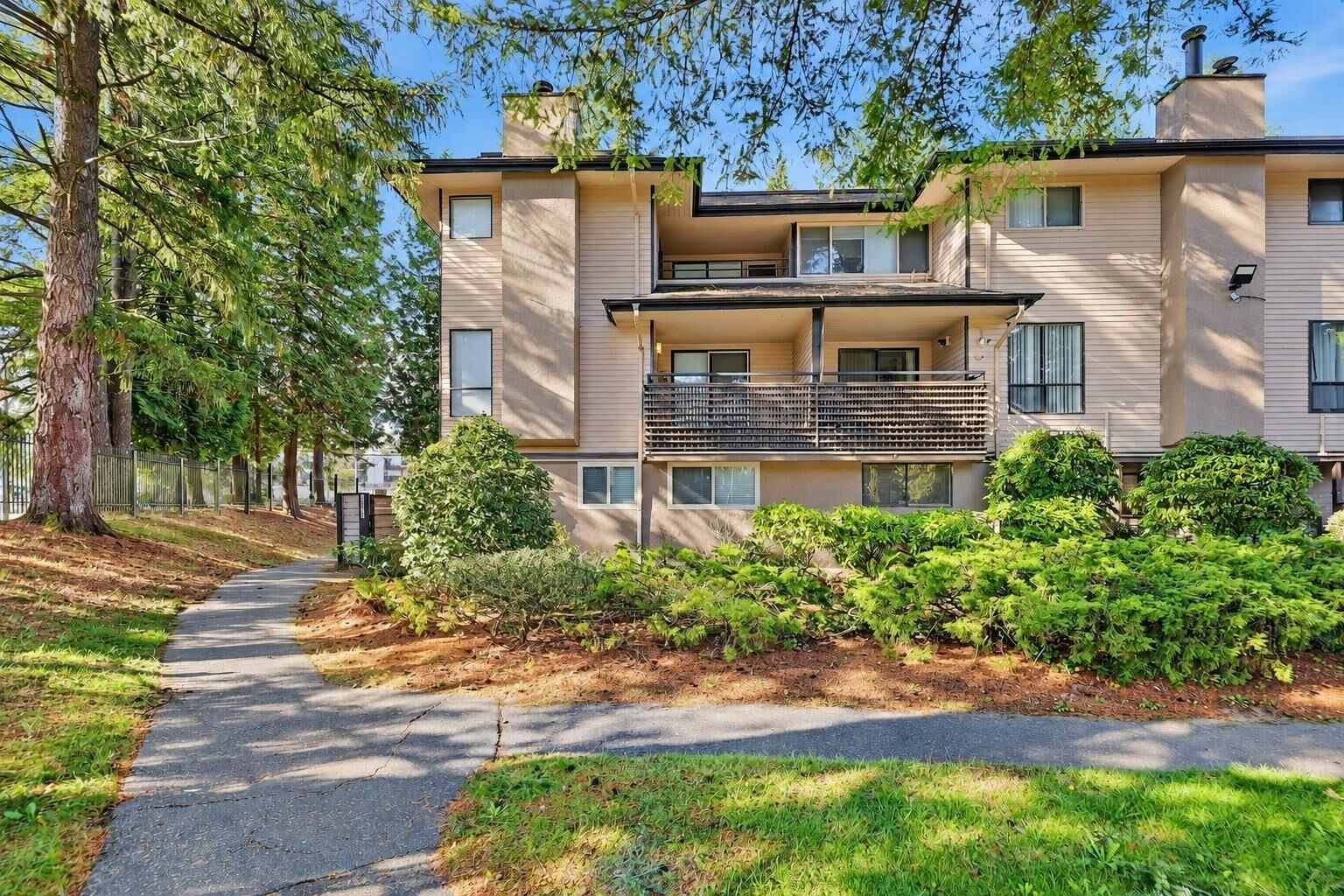 Property Photo: 10511 Holly Park Lane BC V3R 6X8