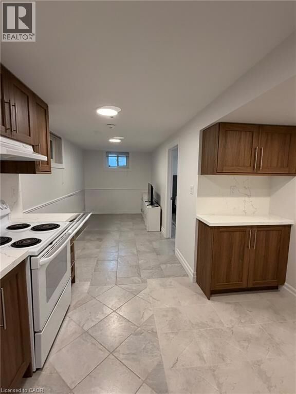 Property Photo:  103 McAnulty Boulevard  ON L8H 3H3 