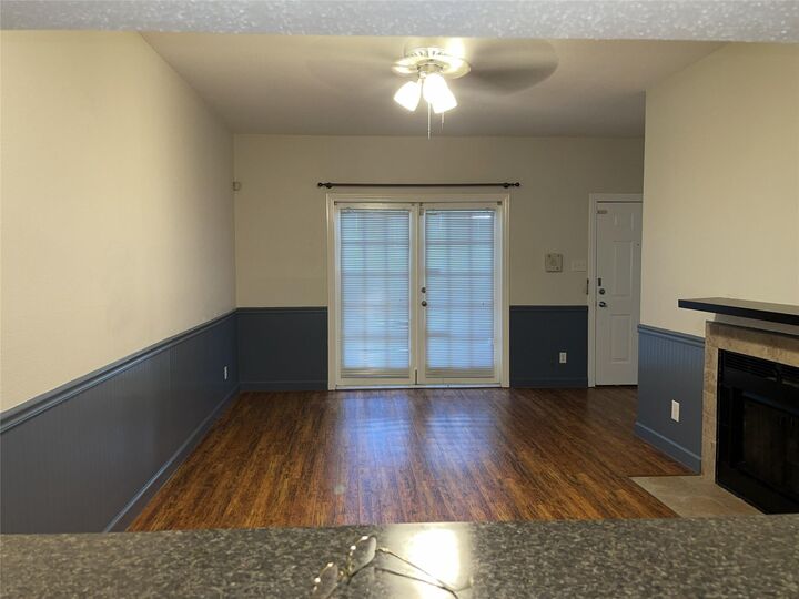 Property Photo:  2121 El Paseo Street 1511  TX 77054 