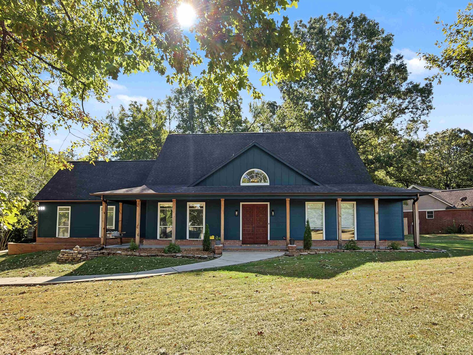 Property Photo: 9333 Miranda Dr MS 38654
