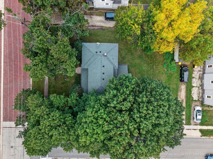 Property Photo:  10912 N Woodstock Street  IL 60142 