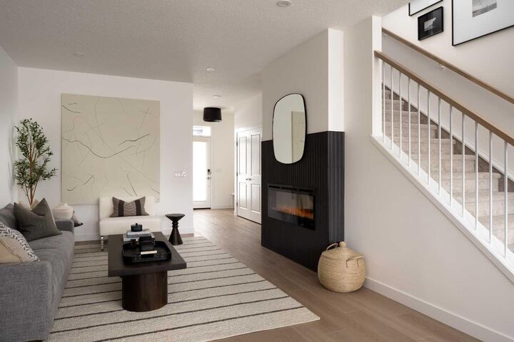 Property Photo:  47 Setonvista Crescent SE  AB T3M 4N1 