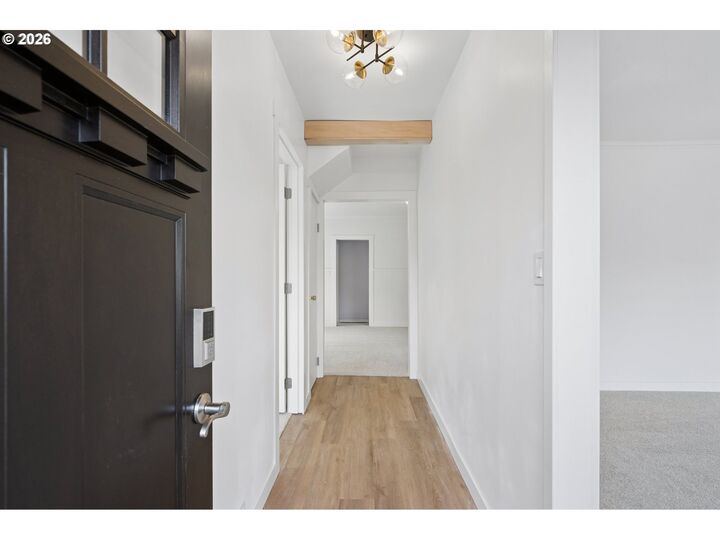 Property Photo:  1173 NE 70th Ave  OR 97213 