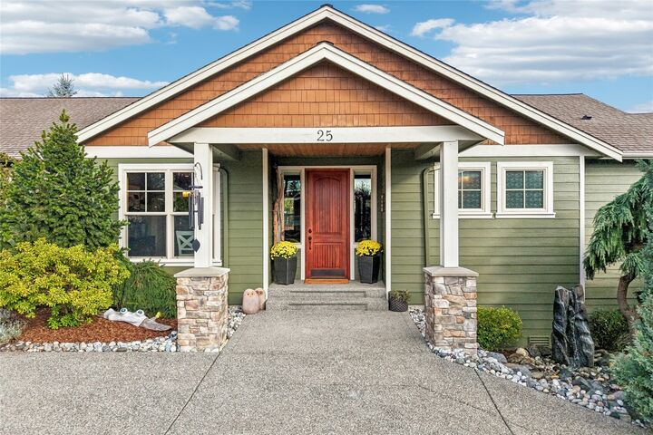 Property Photo: 25 Zermatt Court WA 98282