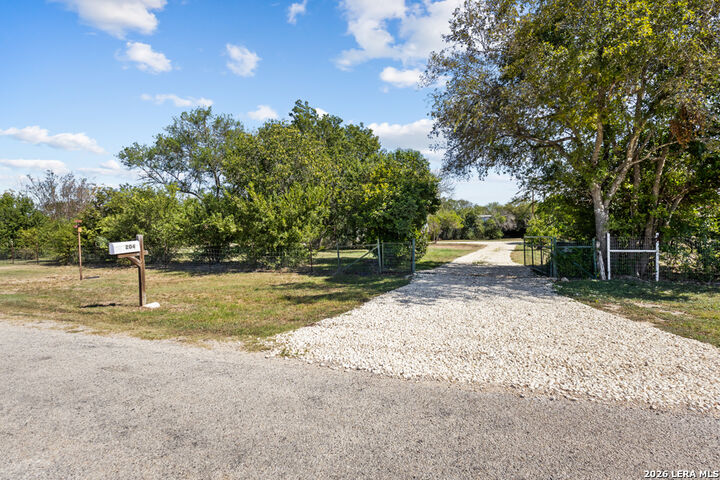 Property Photo:  204 County Road 4612  TX 78009 