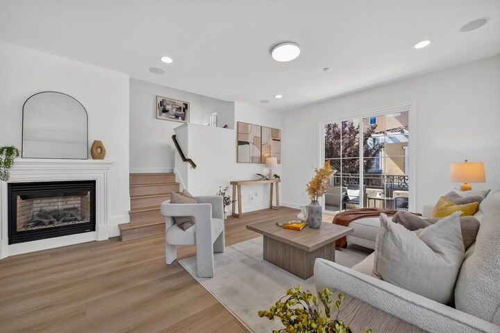 Property Photo: 1762 Hillebrant Place CA 95050