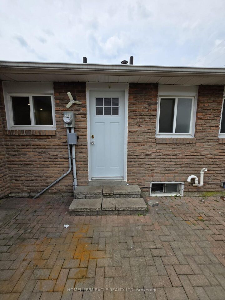 Property Photo:  44 Staley Terrace Basement  ON M1W 2E7 